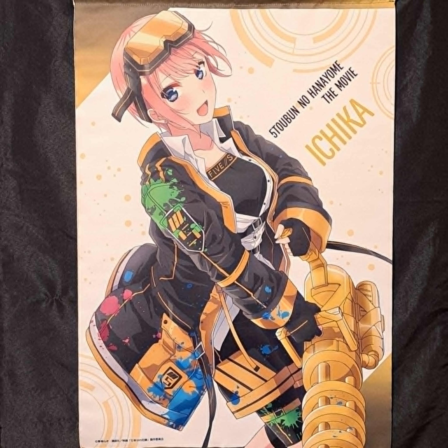The Quintessential Quintuplets Ichika Nakano B2 Wall Scroll Close Up