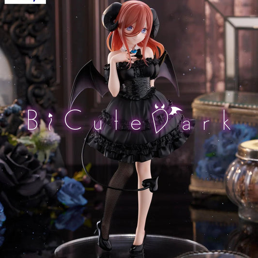The Quintessential Quintuplets BiCute Dark Miku Nakano Figure