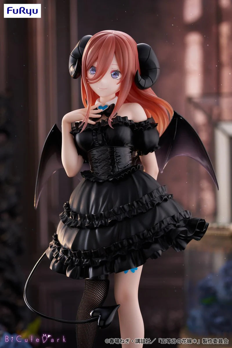 The Quintessential Quintuplets BiCute Dark Miku Nakano Figure
